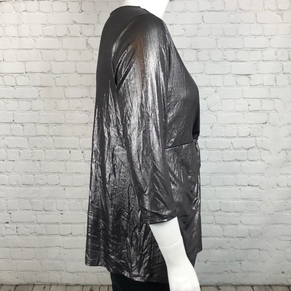 Alfani Metallic Twist Front Top Plus Size 2X - Picture 4 of 6